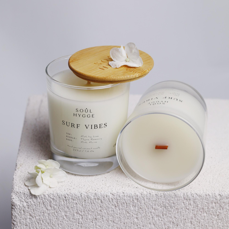 Свеча SURF VIBES (деревянный фитиль) Свеча SURF VIBES (деревянный фитиль)